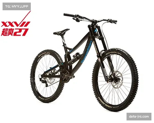 青少年山地车训练营兴起，动态平衡训练与疲劳恢复术成教学重点